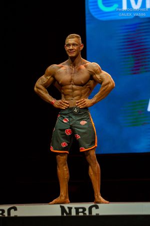 MEN'S PHYSIQUE 179